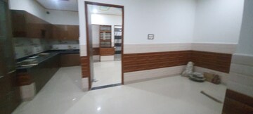 Room in 3.5 BHK Independent House at Adarsh Nagar – for Sale
