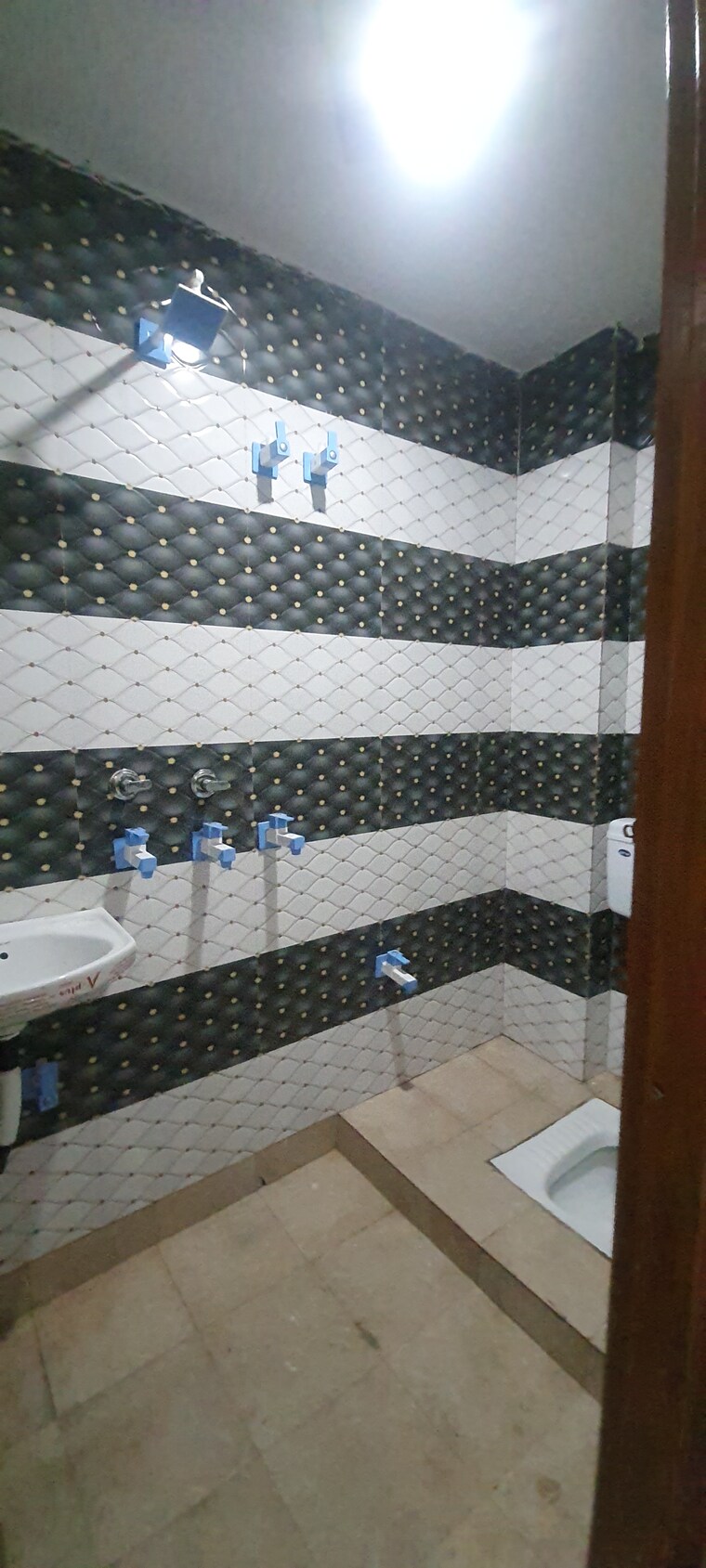 Team Area, adarsh nagar 3.5 Bedroom 100 Sq.Ft. Independent House In Adarsh Nagar Faridabad 9001584