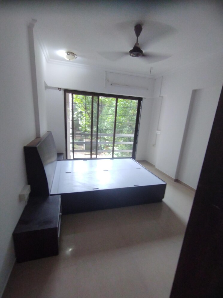 Kitchen, andheri west 3 Bedroom 1000 Sq.Ft. Apartment In Andheri West Mumbai 9001599