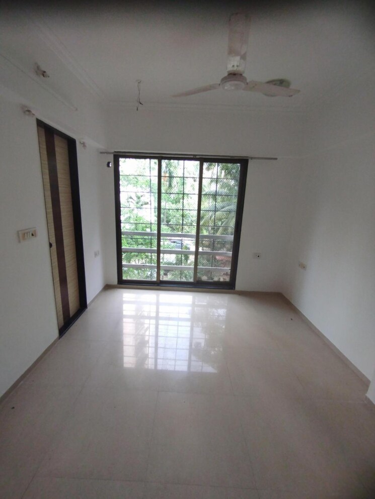 Room, andheri west 3 Bedroom 1000 Sq.Ft. Apartment In Andheri West Mumbai 9001599