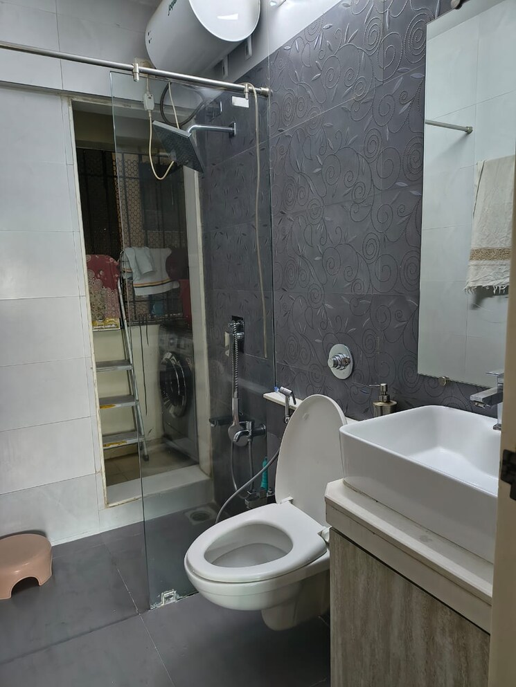 Bathroom, dosti-vijeta 2 Bedroom 778 Sq.Ft. Apartment In Vartak Nagar Thane 9001613