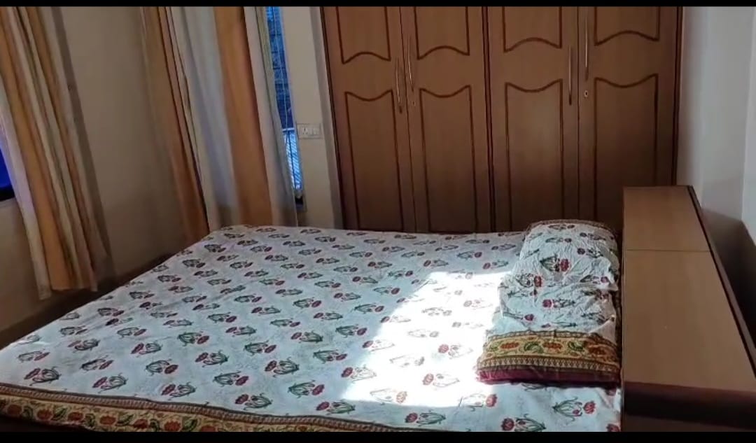 2 BHK + Pooja Room Apartment For Rent in Oswal Park