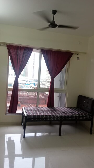 Bedroom in 2 BHK Apartment at Sheth Zuri, Laxmi Nagar – for Rent