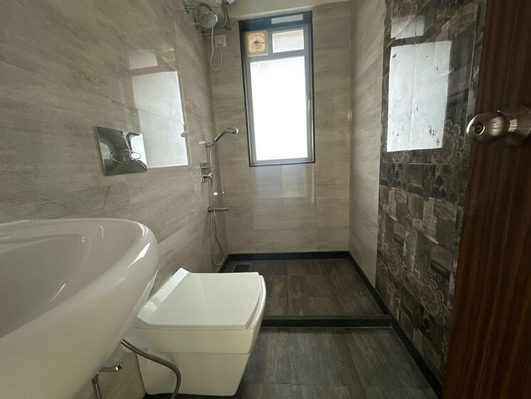 Bathroom, andheri west 3 Bedroom 980 Sq.Ft. Apartment In Andheri West Mumbai 9001654