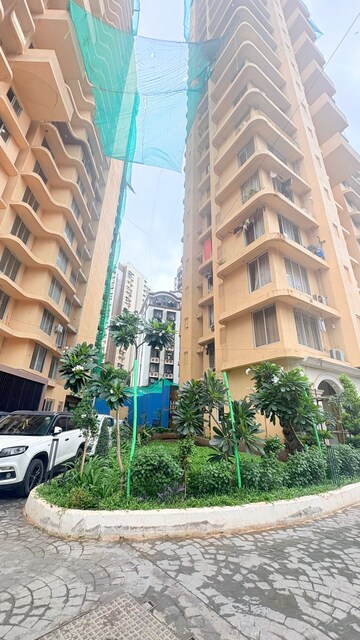 2 BHK Apartment – Exterior View View at Avant Hillway, Goregaon East - for Rent