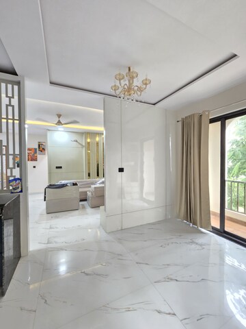 Living Room in 4 BHK Apartment at Vardhman Arcadia Greens, Gandhi Path – for Sale