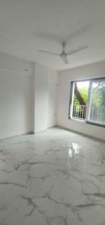 Bedroom in 2 BHK Apartment at Erandwane – for Rent