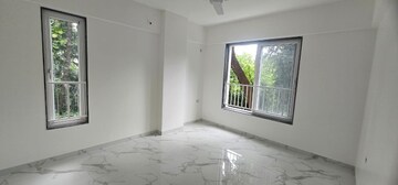 Master Bedroom in 2 BHK Apartment at Erandwane – for Rent