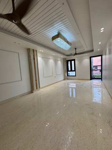 3 BHK Builder Floor For Rent in Saket