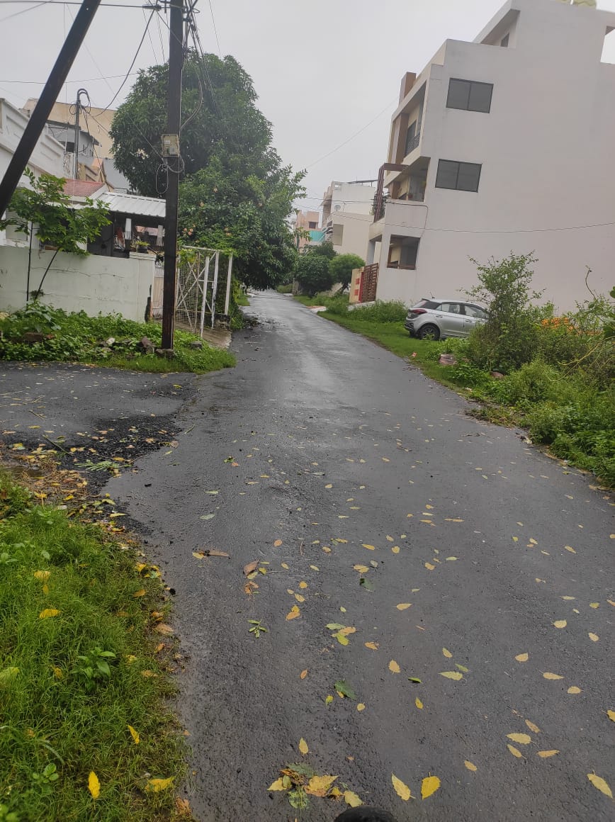 5 BHK + Servant Room Villa For Sale in Housing Board Colony