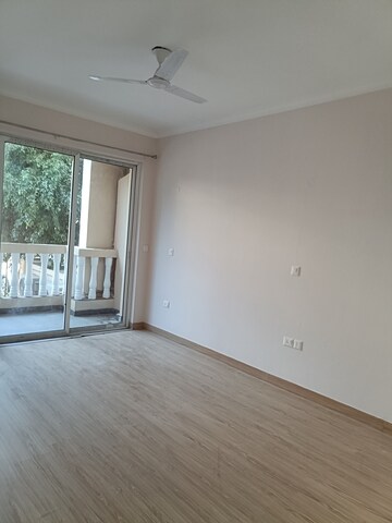 Room in 4 BHK Builder Floor at Ansal API Esencia, Sector 67 – for Rent