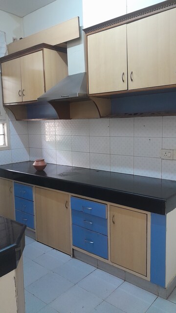 Master Bedroom in 3 BHK Builder Floor at Unitech South City II, Sector 50 – for Rent