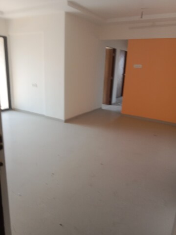 Room in 2 BHK Apartment at Navkar City, Naigaon East – for Rent