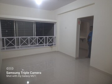 Room in 1 BHK Apartment at Eden Woods complex, Manpada – for Rent