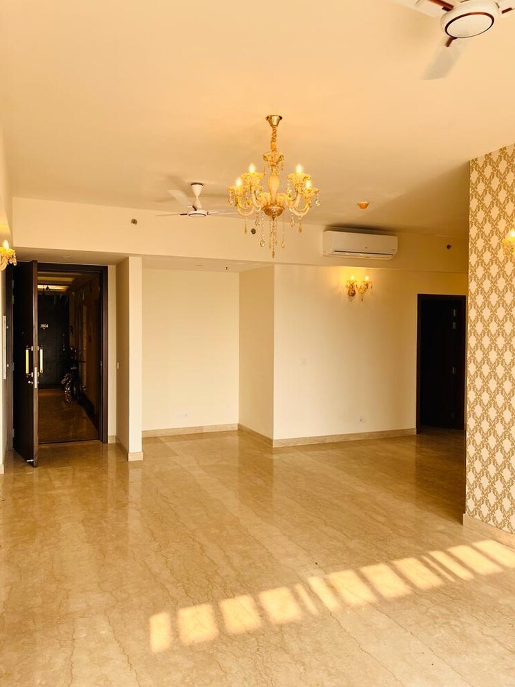 Room, m3m-golf-estate-fairway-east 3.5 Bedroom 4010 Sq.Ft. Apartment In Sector 65 Gurgaon 9001745