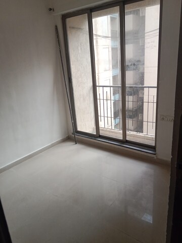 1 BHK Apartment For Rent in Unicorn Global Arena, Naigaon East