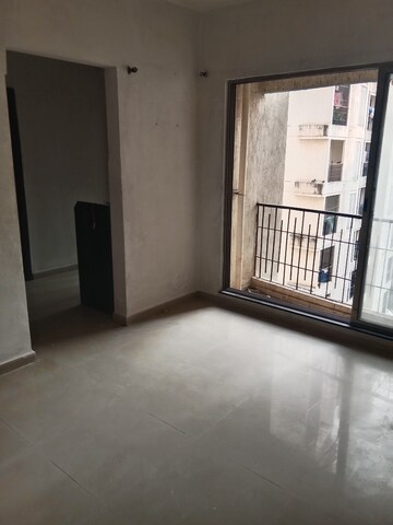 Room in 1 BHK Apartment at Unicorn Global Arena, Naigaon East – for Rent