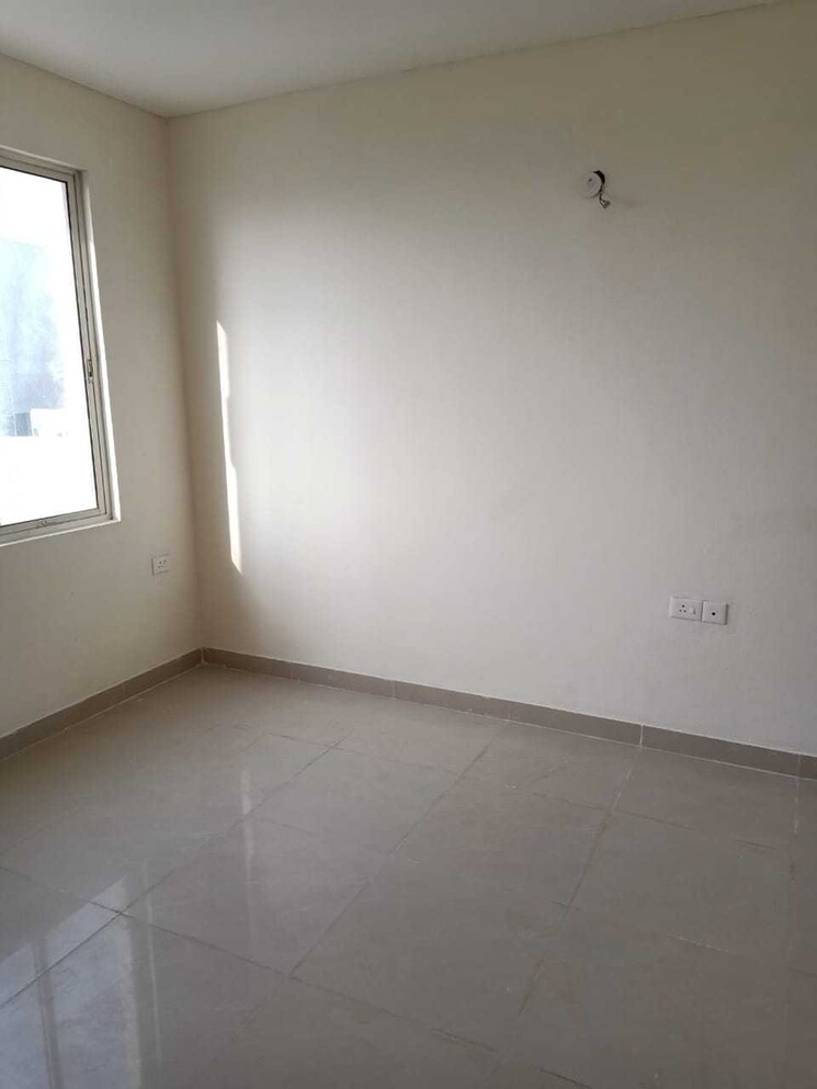 Bedroom, sare-crescent-parc-green-parc 4 Bedroom 1952 Sq.Ft. Apartment In Sector 92 Gurgaon 9001830