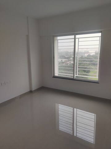 Room in 2 BHK Apartment at Nirmiti Albacitta, Baner – for Rent