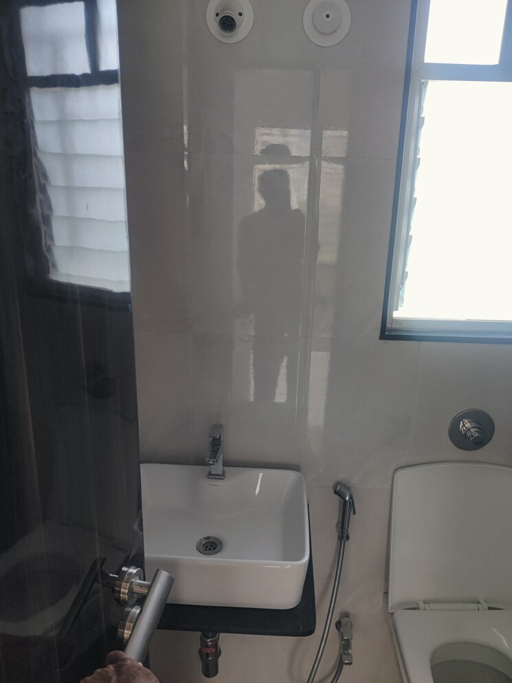 Bathroom, nirmiti-albacitta 2 Bedroom 1200 Sq.Ft. Apartment In Baner Pune 9001839