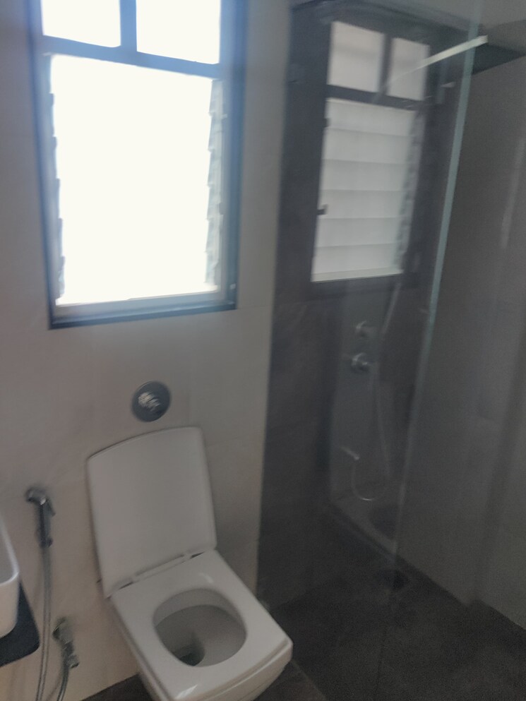 Bathroom, nirmiti-albacitta 2 Bedroom 1200 Sq.Ft. Apartment In Baner Pune 9001839