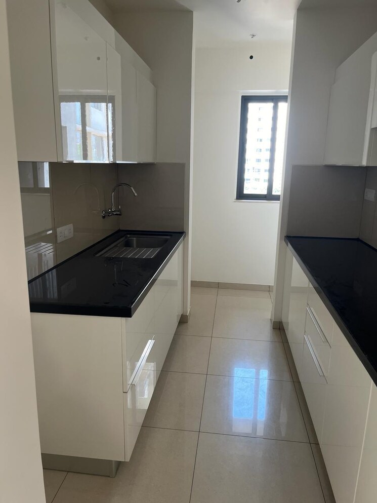 Kitchen, shapoorji-pallonji-vicinia 2 Bedroom 670 Sq.Ft. Apartment In Powai Mumbai 9001850