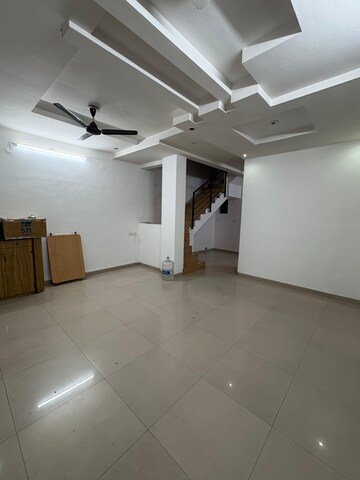 Room in 4 BHK Independent House at RD EL Homes, Baner – for Rent