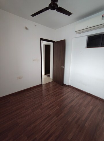 Room in 1 BHK Apartment at Lodha Palava City Lakeshore Greens, Dombivli East – for Rent