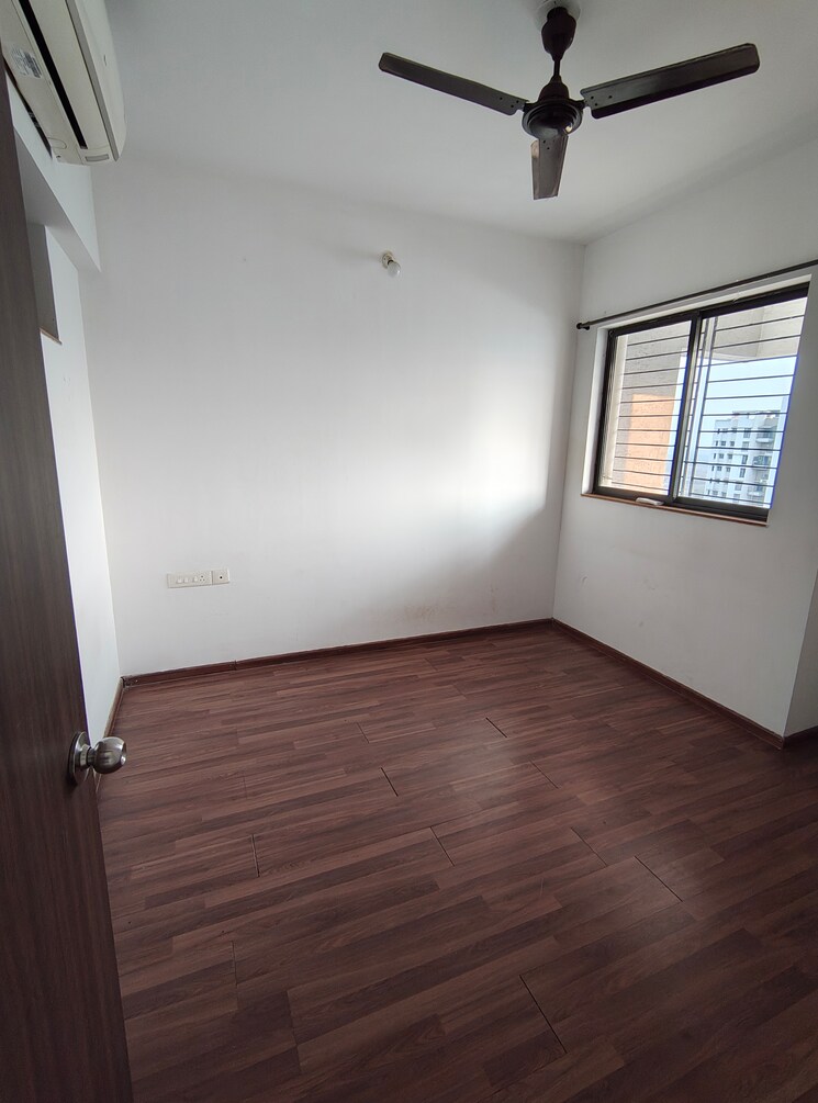 Room, lodha-palava-city-lakeshore-greens 1 Bedroom 510 Sq.Ft. Apartment In Dombivli East Thane 9001856