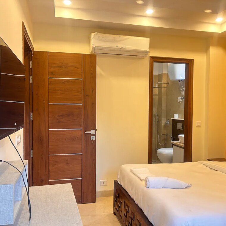 Room, kaveri-city-center 1 RK 495 Sq.Ft. Apartment In Delta I Greater Noida Greater Noida 9001865