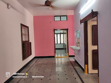 Room in 2 BHK Builder Floor at East Marredpally – for Rent