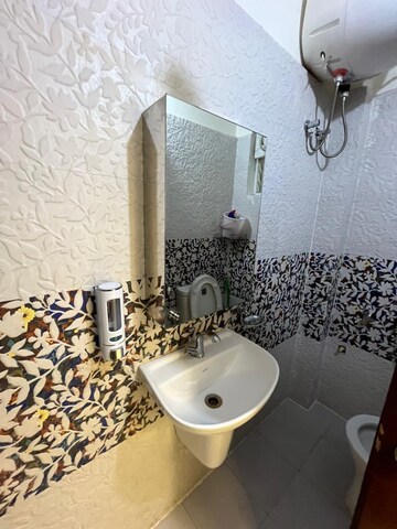 Bathroom in 3 BHK Apartment at Gangothri Nakshatra, Manikonda – for Sale