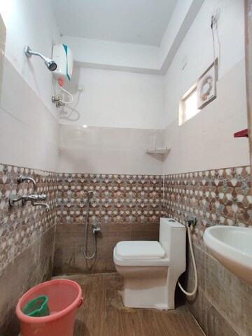 Bathroom in 2 BHK Builder Floor at West Marredpally – for Rent