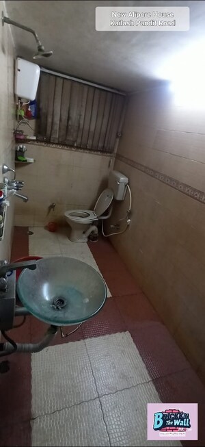 Bathroom in 6+ BHK Villa at New Alipore – for Sale