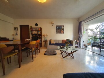 2 BHK Apartment For Rent in Ved Kabir, Santacruz West