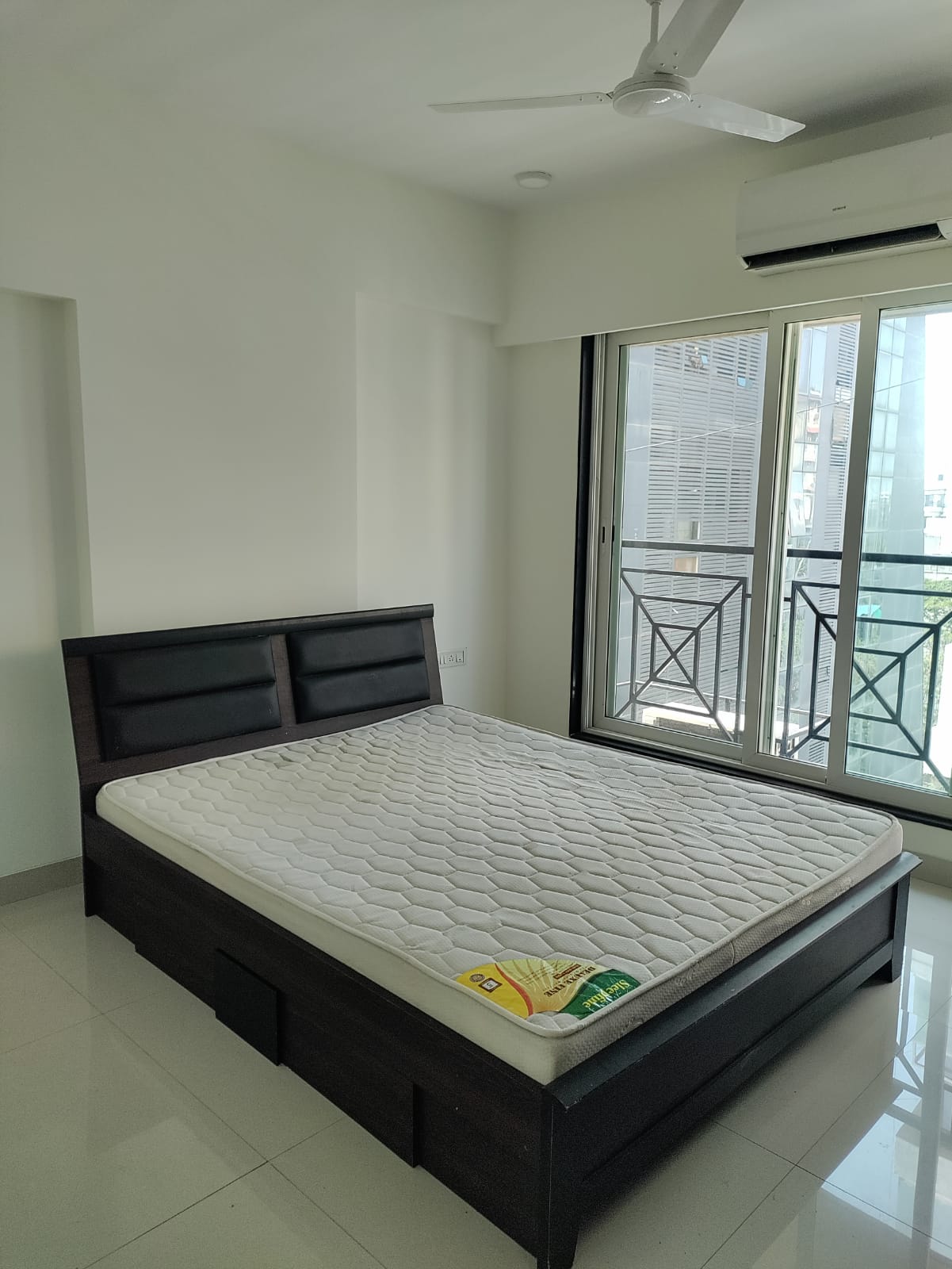 2 BHK Apartment For Rent in Laxmi Vihar Khar