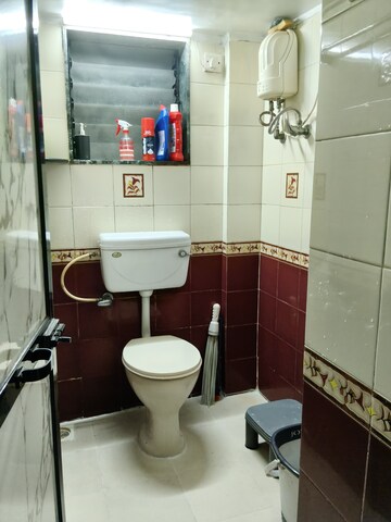 Team Area in 2 BHK Apartment at Sneh CHS Santacruz, Santacruz West – for Sale