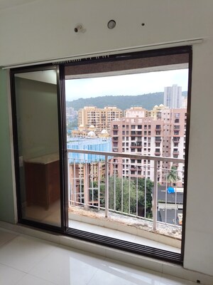 Room in 1 BHK Apartment at Natasha Enclave Vartak Nagar, Vartak Nagar – for Sale