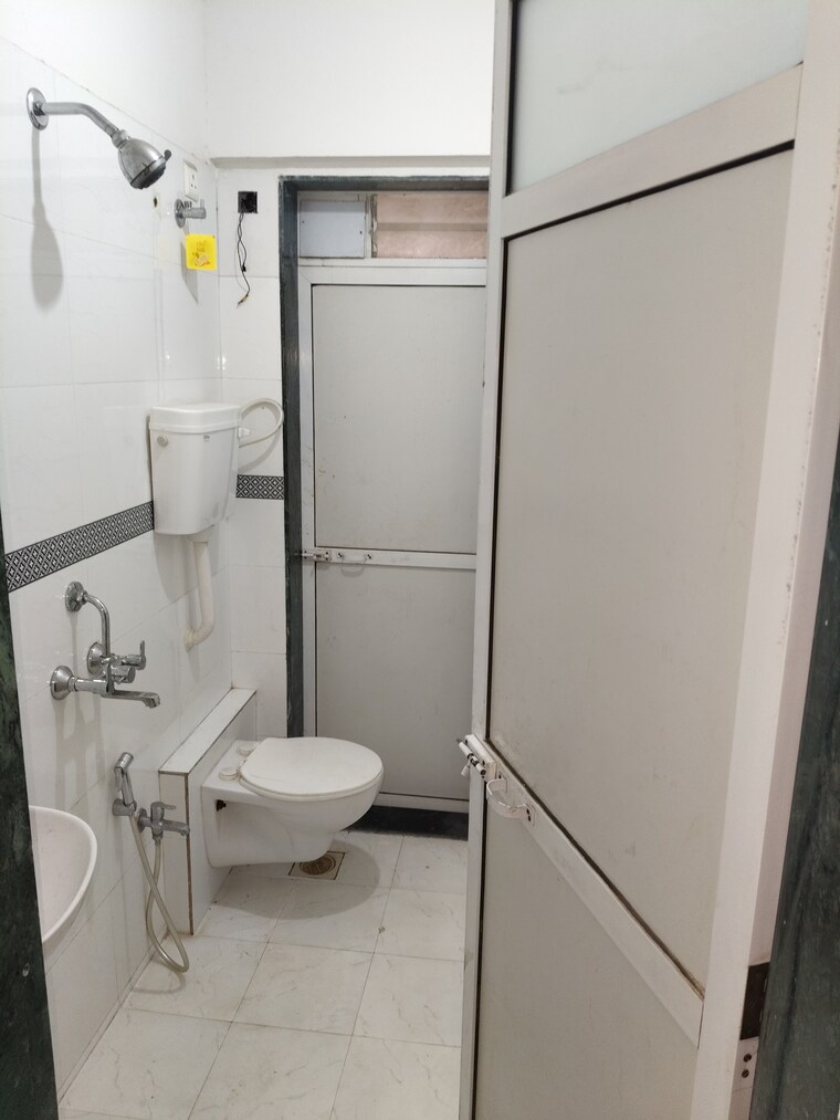 Bathroom, natasha-enclave-vartak-nagar 1 Bedroom 421 Sq.Ft. Apartment In Vartak Nagar Thane 9001920