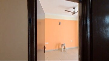 Bathroom in 2 BHK Apartment at Panchsheel Greens, Sector 16 Greater Noida – for Sale