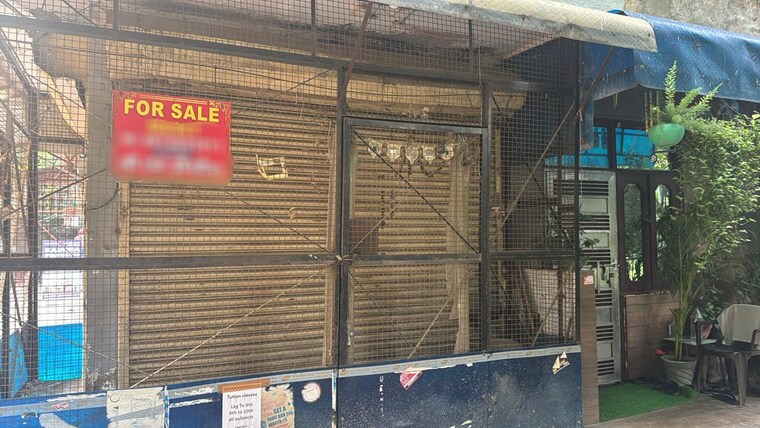 Exterior View, dilshad garden Commercial Shop 120 Sq.Ft. In Dilshad Garden Delhi 9001928