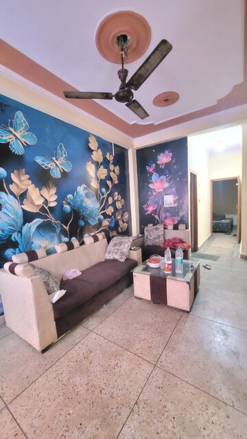 2 BHK Builder Floor For Rent in Dilshad Colony
