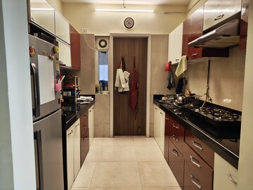 Team Area in 2.5 BHK Apartment at LnT Realty Crescent Bay, Parel – for Rent