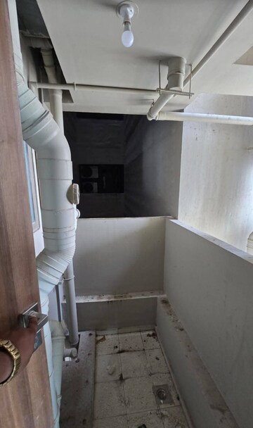 Bathroom in 1 BHK Apartment at Sheth Irene, Malad West – for Rent