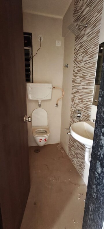 Bathroom in 1.5 BHK Apartment at Rosa Gardenia, Ghodbunder Road – for Rent
