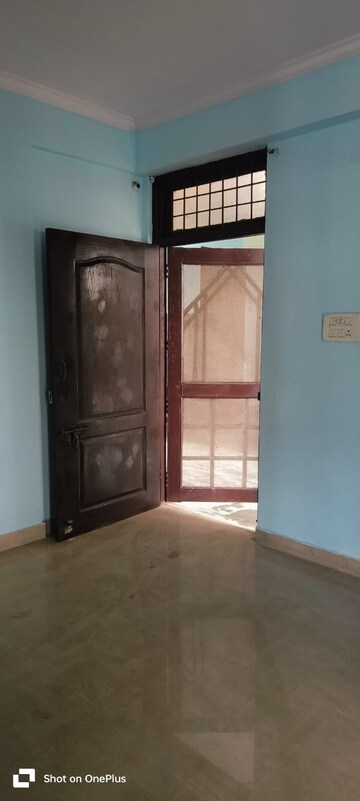 Room in 2 BHK Apartment at Mahanagar – for Sale