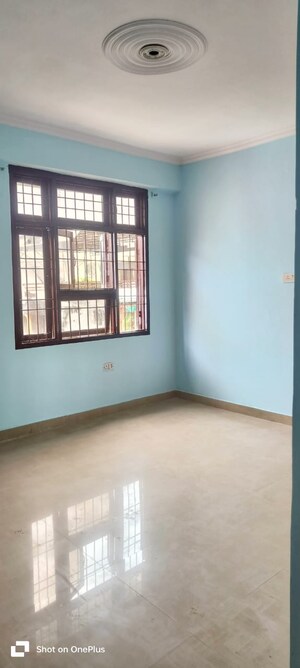 Room in 2 BHK Apartment at Mahanagar – for Sale
