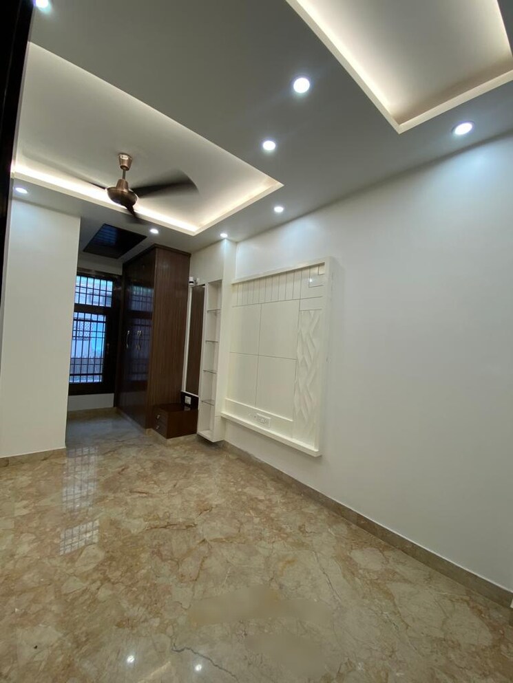 Room, shreshtha vihar 3 Bedroom 1125 Sq.Ft. Builder Floor In Shreshtha Vihar Delhi 9001963