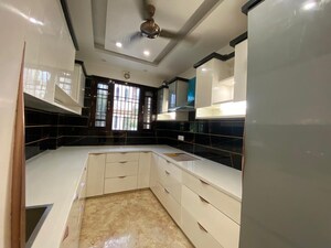3 BHK Builder Floor For Sale in Shreshtha Vihar