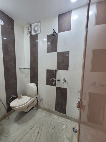 Bathroom in 3 BHK Apartment at Dilshad Garden – for Sale